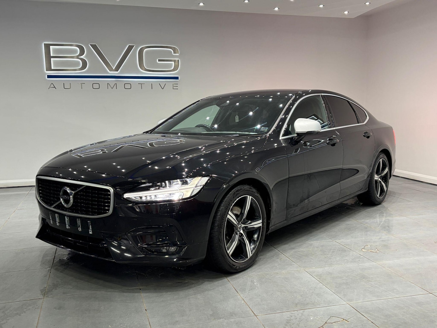 Used Volvo S90 2017 for sale - 76753346: Photo 1