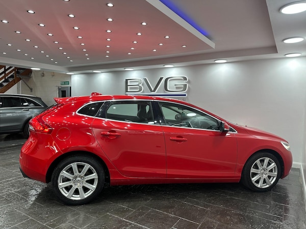 Used Volvo V40 2016 for sale - 76215479: Photo 9
