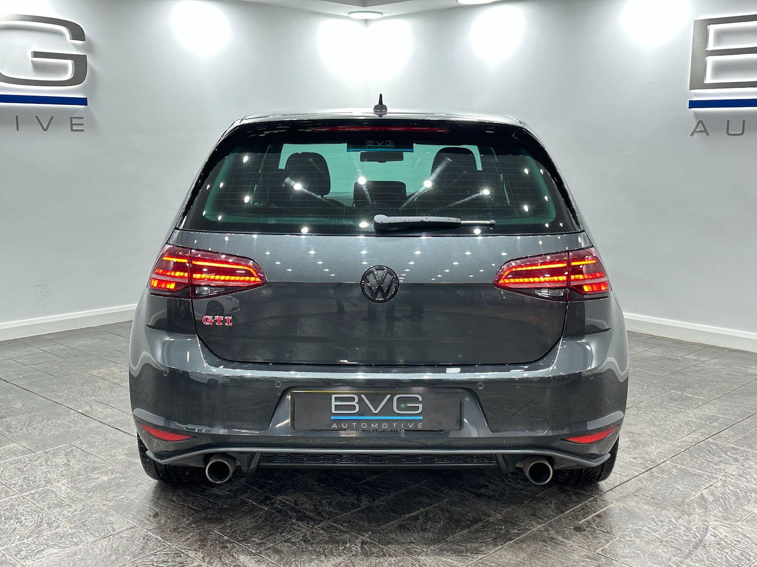 Used Volkswagen Golf 2016 for sale - 76620395: Photo 11