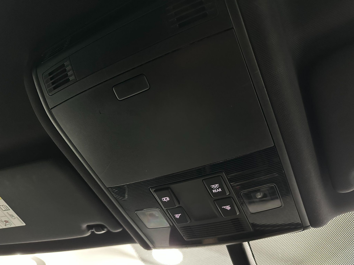 Used Volkswagen Golf 2016 for sale - 76620395: Photo 29