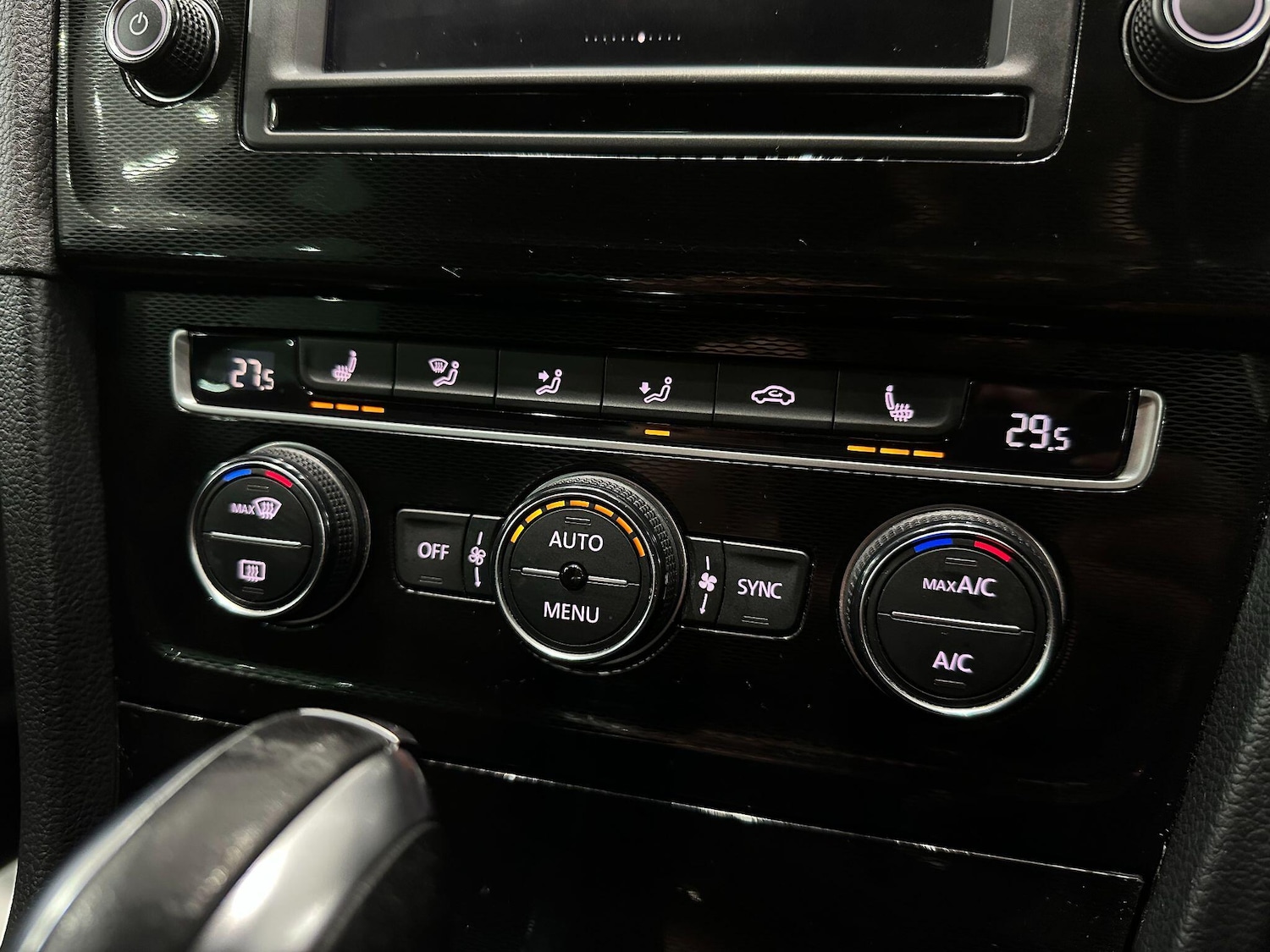 Used Volkswagen Golf 2016 for sale - 76620395: Photo 37