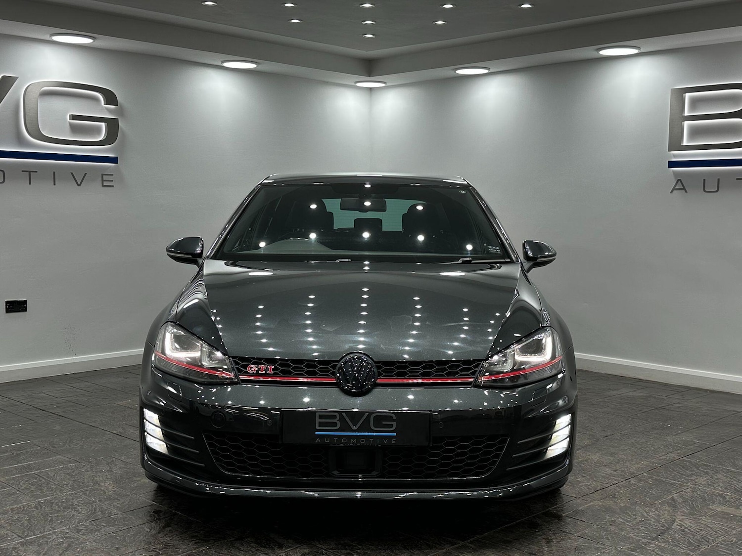 Used Volkswagen Golf 2016 for sale - 76620395: Photo 5