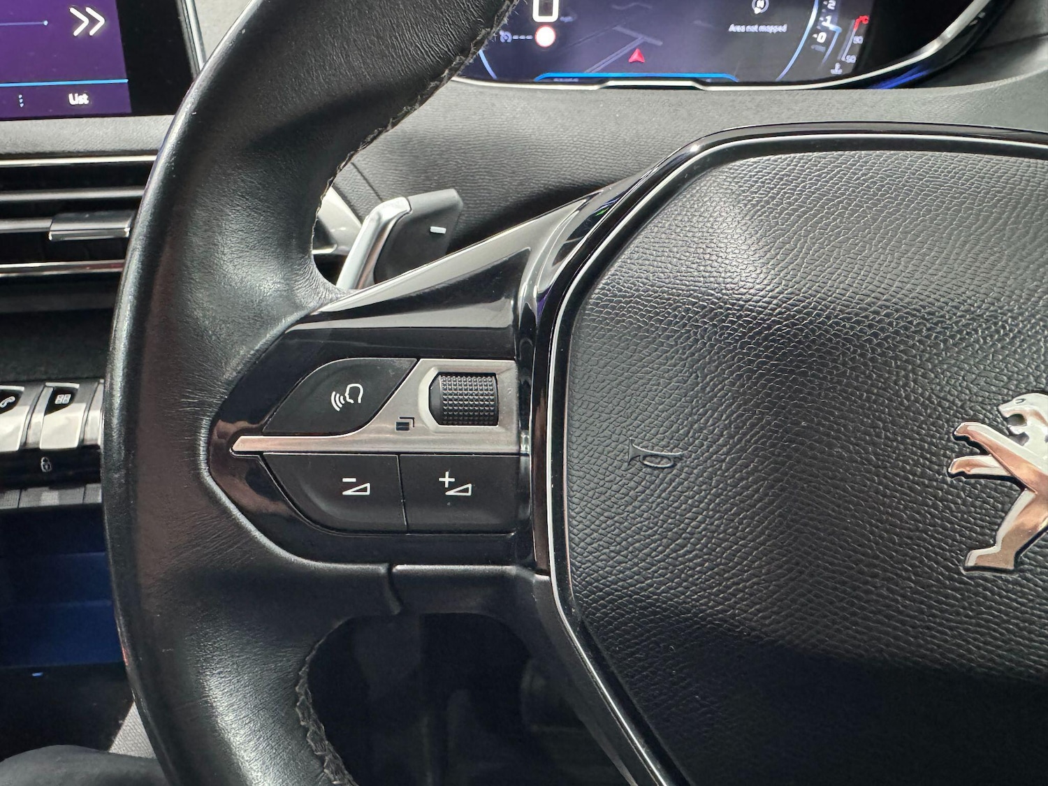 Used Peugeot 3008 2018 for sale - 77396415: Photo 40