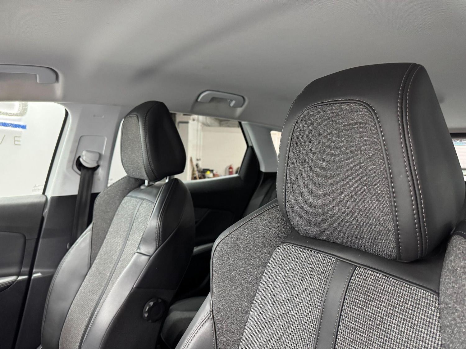 Used Peugeot 3008 2018 for sale - 77396415: Photo 48