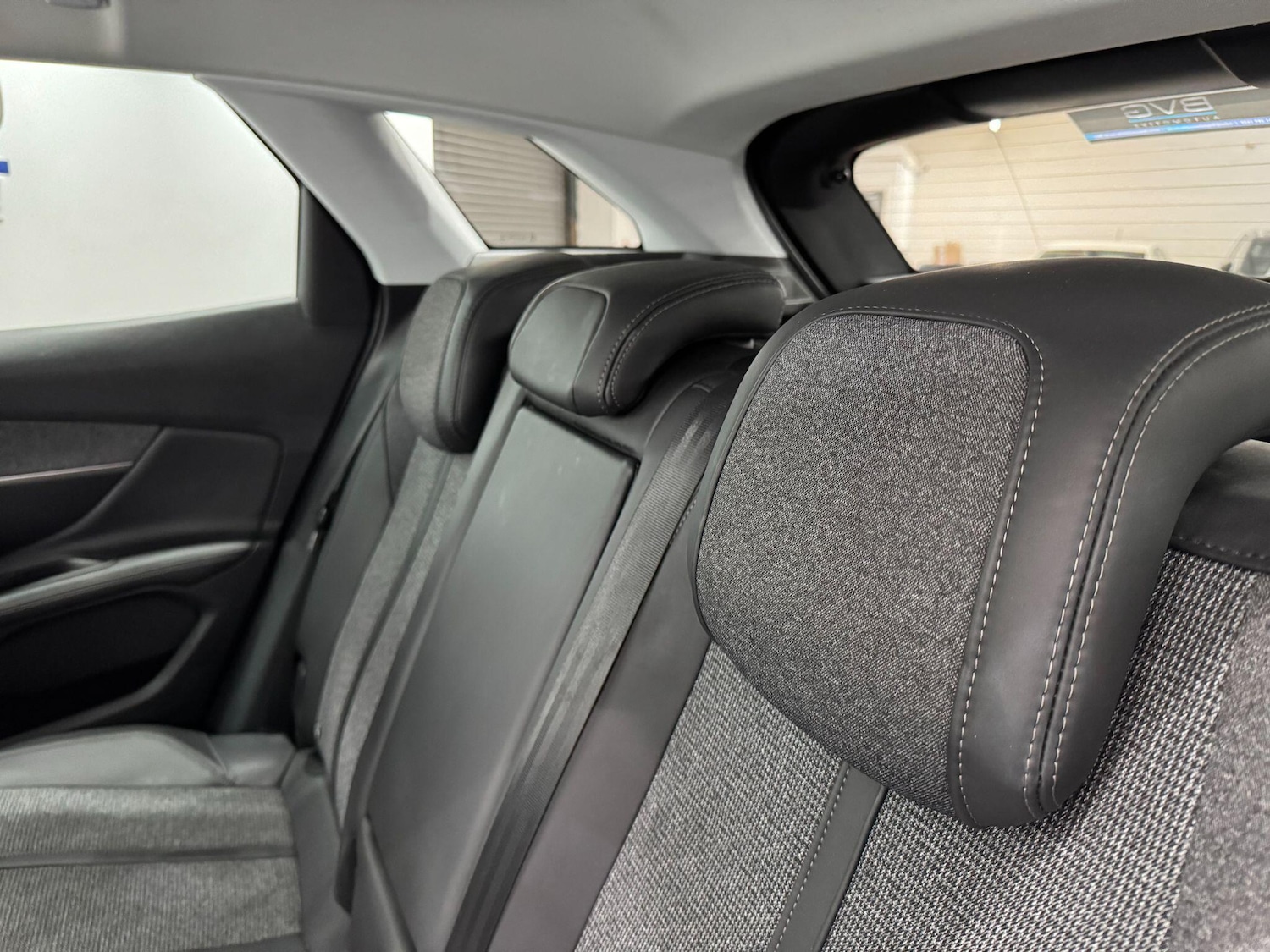 Used Peugeot 3008 2018 for sale - 77396415: Photo 52