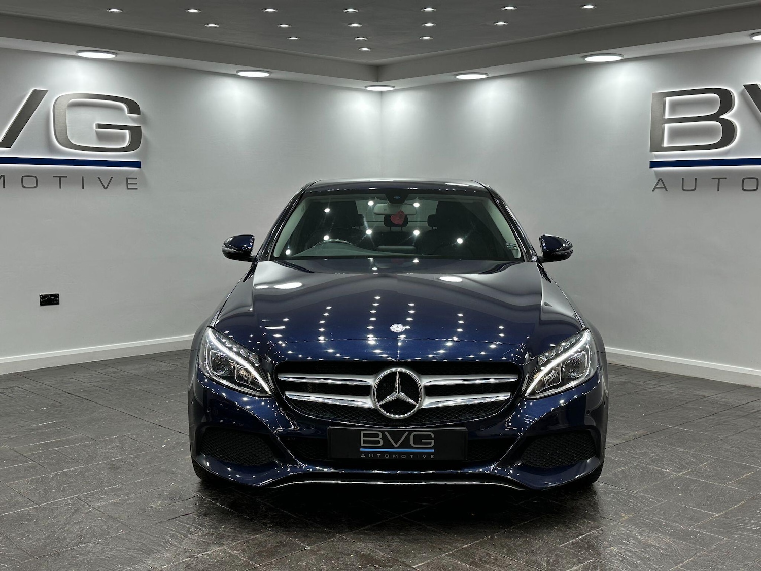 Used Mercedes-Benz C Class 2017 for sale - 76348807: Photo 5