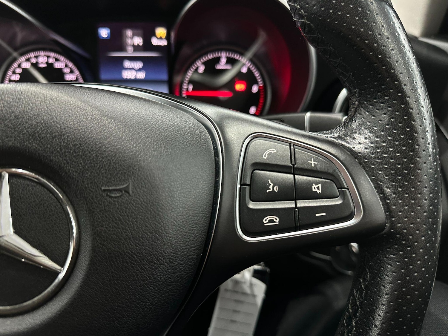 Used Mercedes-Benz C Class 2017 for sale - 76348807: Photo 50