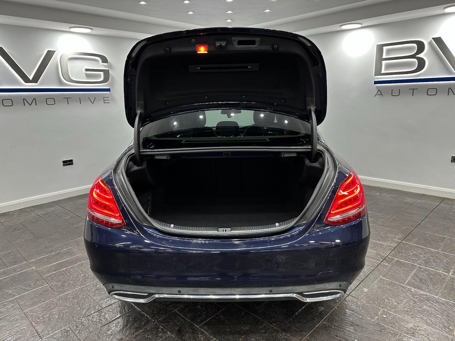 Used Mercedes-Benz C Class 2017 for sale - 76348807: Photo 65