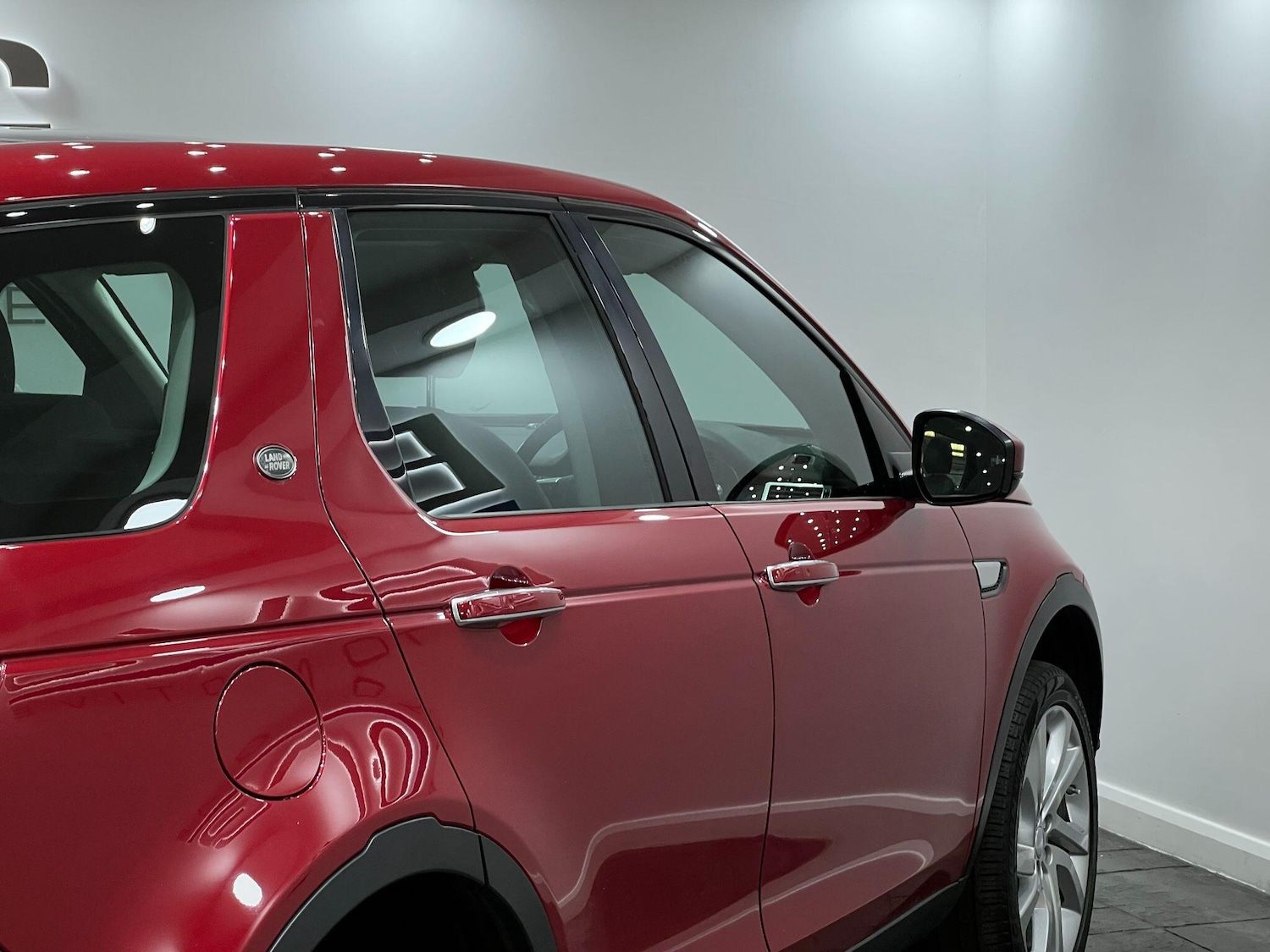 Used Land Rover Discovery Sport 2017 for sale - 76607217: Photo 22