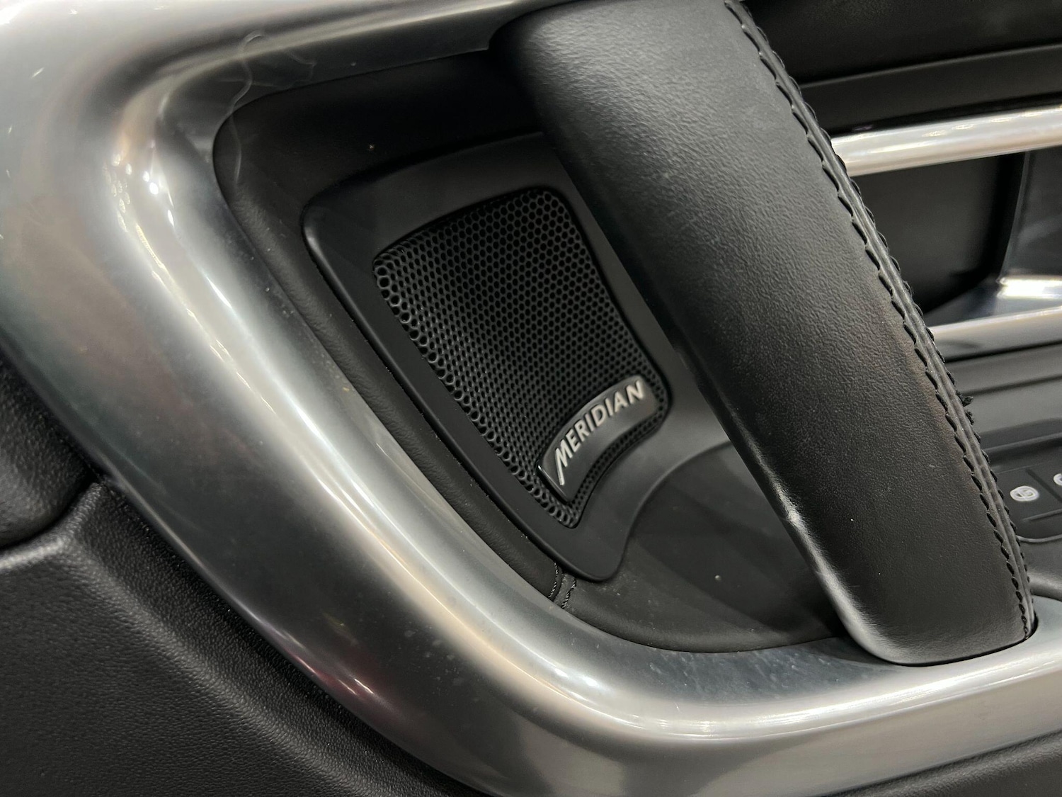 Used Land Rover Discovery Sport 2017 for sale - 76607217: Photo 32