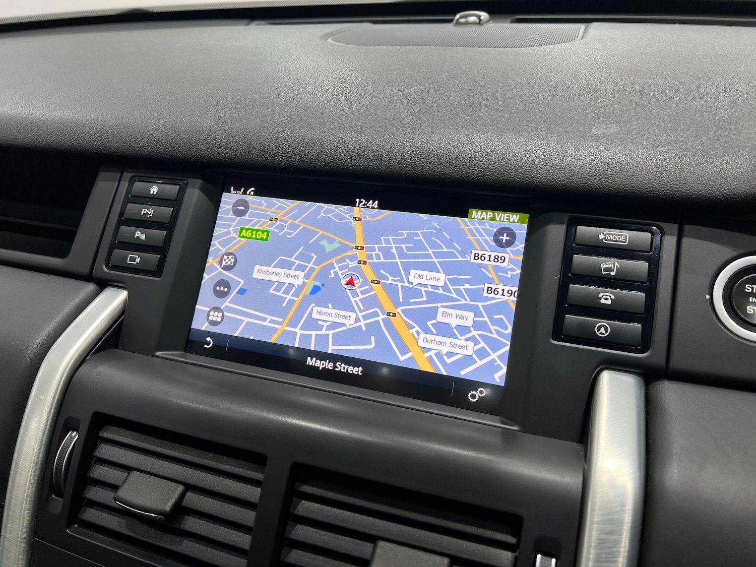 Used Land Rover Discovery Sport 2017 for sale - 76607217: Photo 43