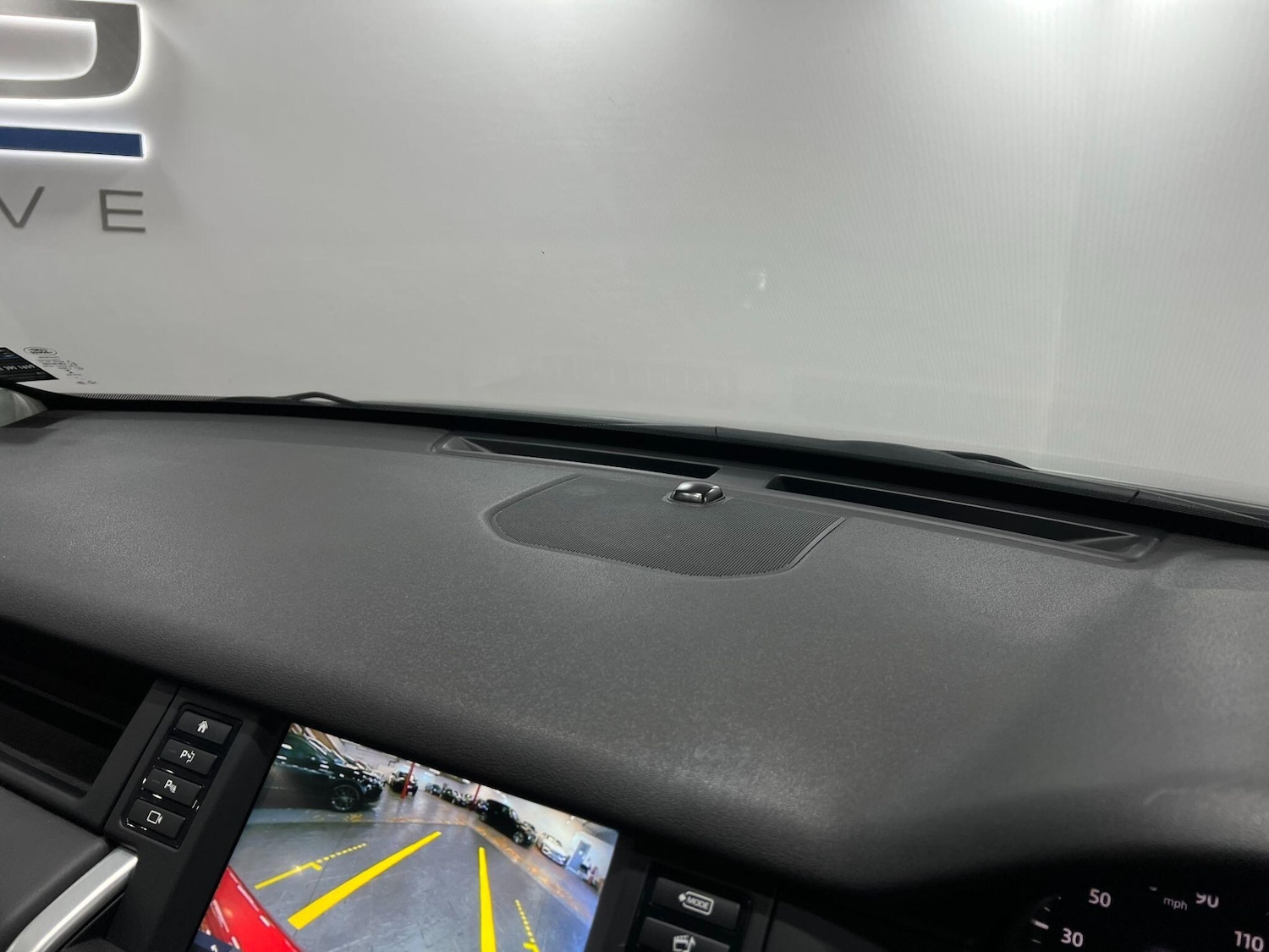 Used Land Rover Discovery Sport 2017 for sale - 76607217: Photo 45