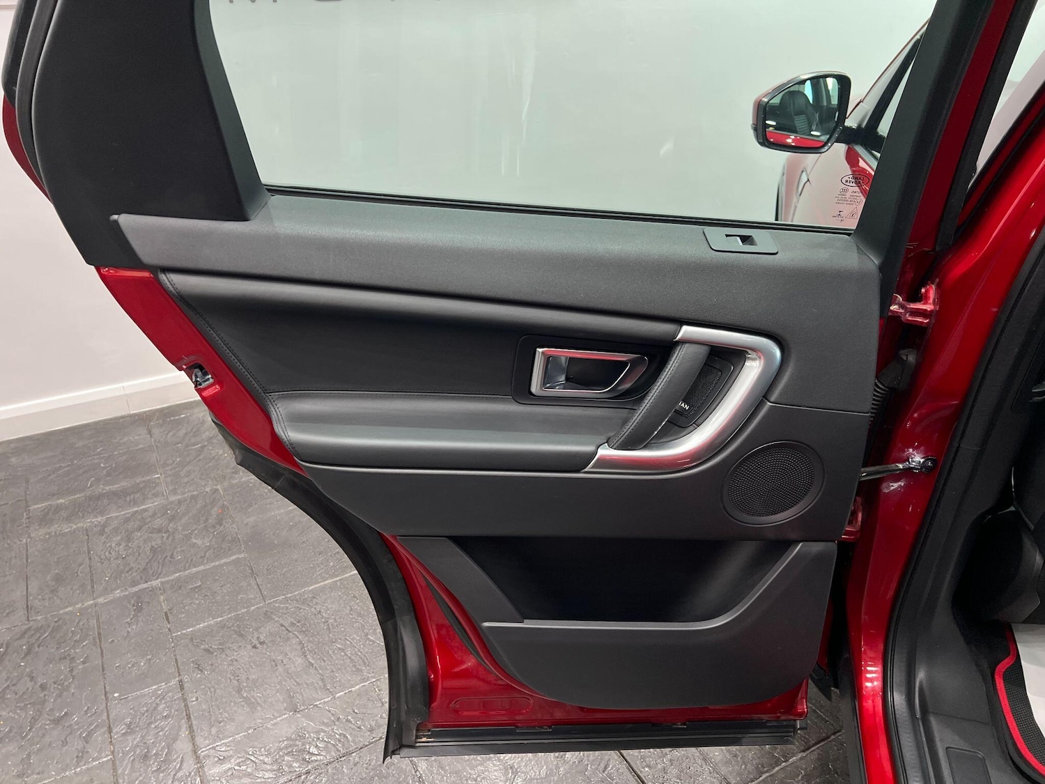 Used Land Rover Discovery Sport 2017 for sale - 76607217: Photo 58