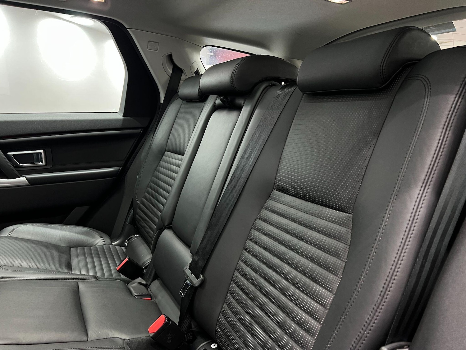 Used Land Rover Discovery Sport 2017 for sale - 76607217: Photo 60