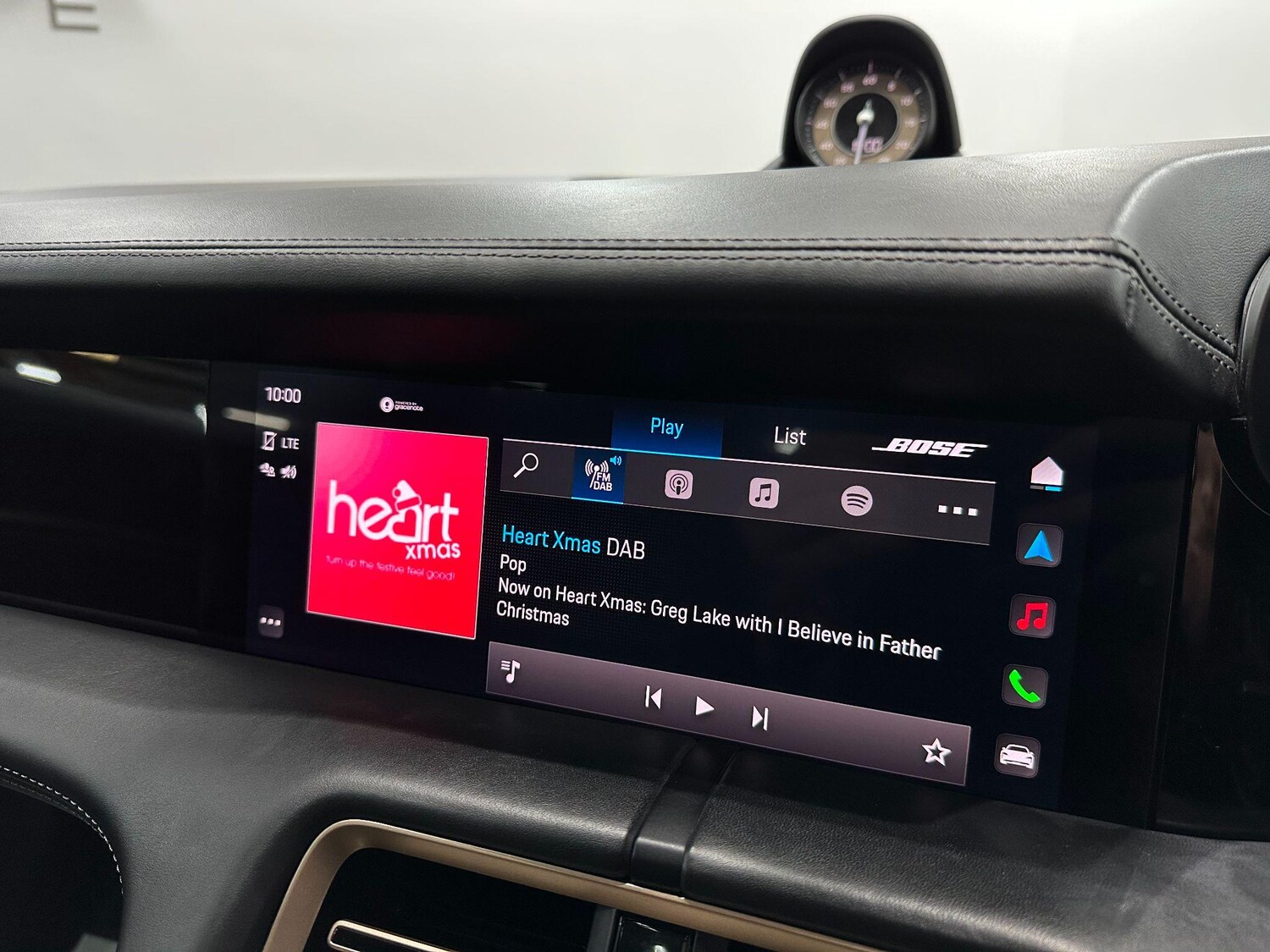 Used Porsche Taycan 2020 for sale - 76633039: Photo 49