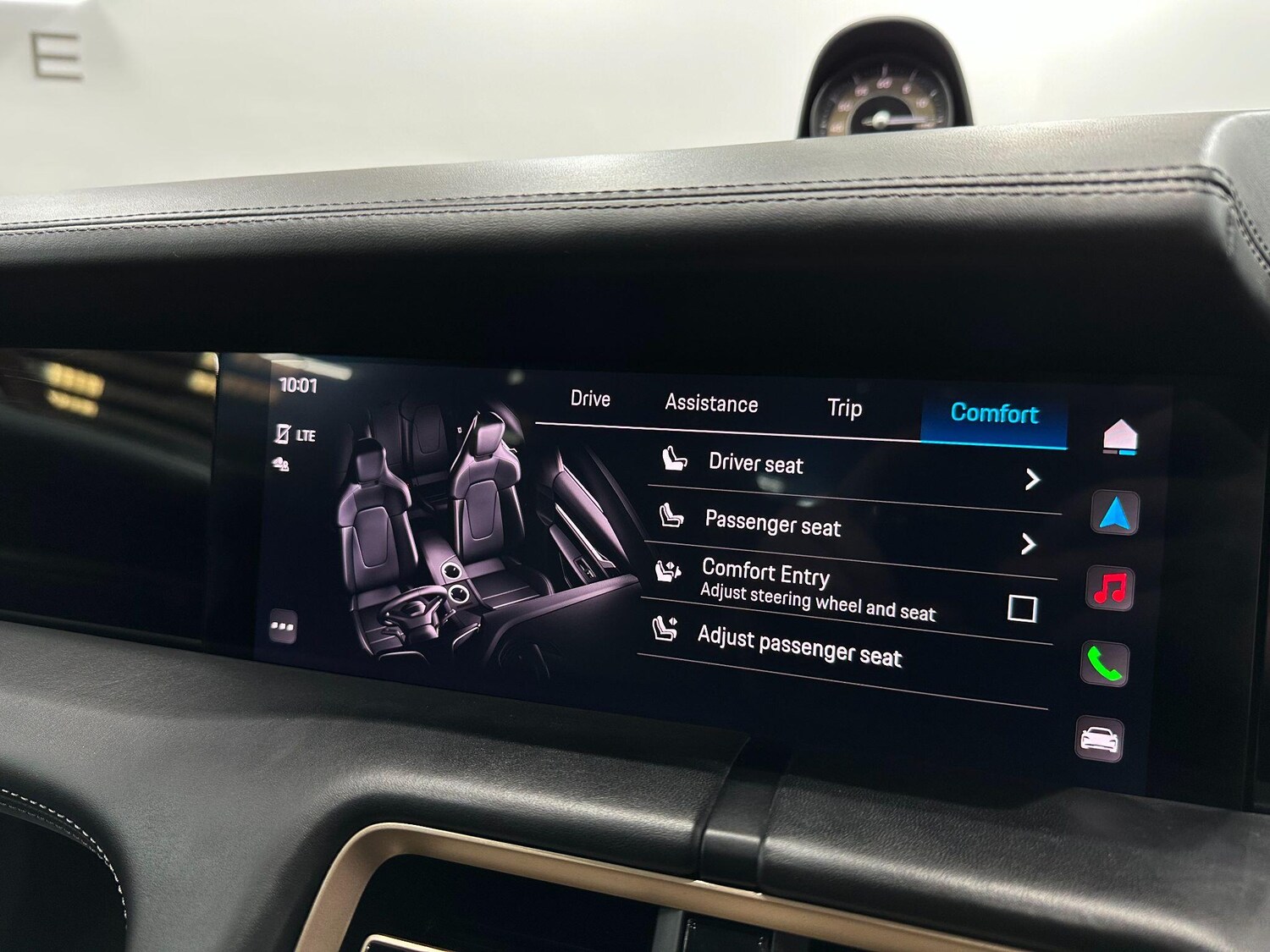 Used Porsche Taycan 2020 for sale - 76633039: Photo 54