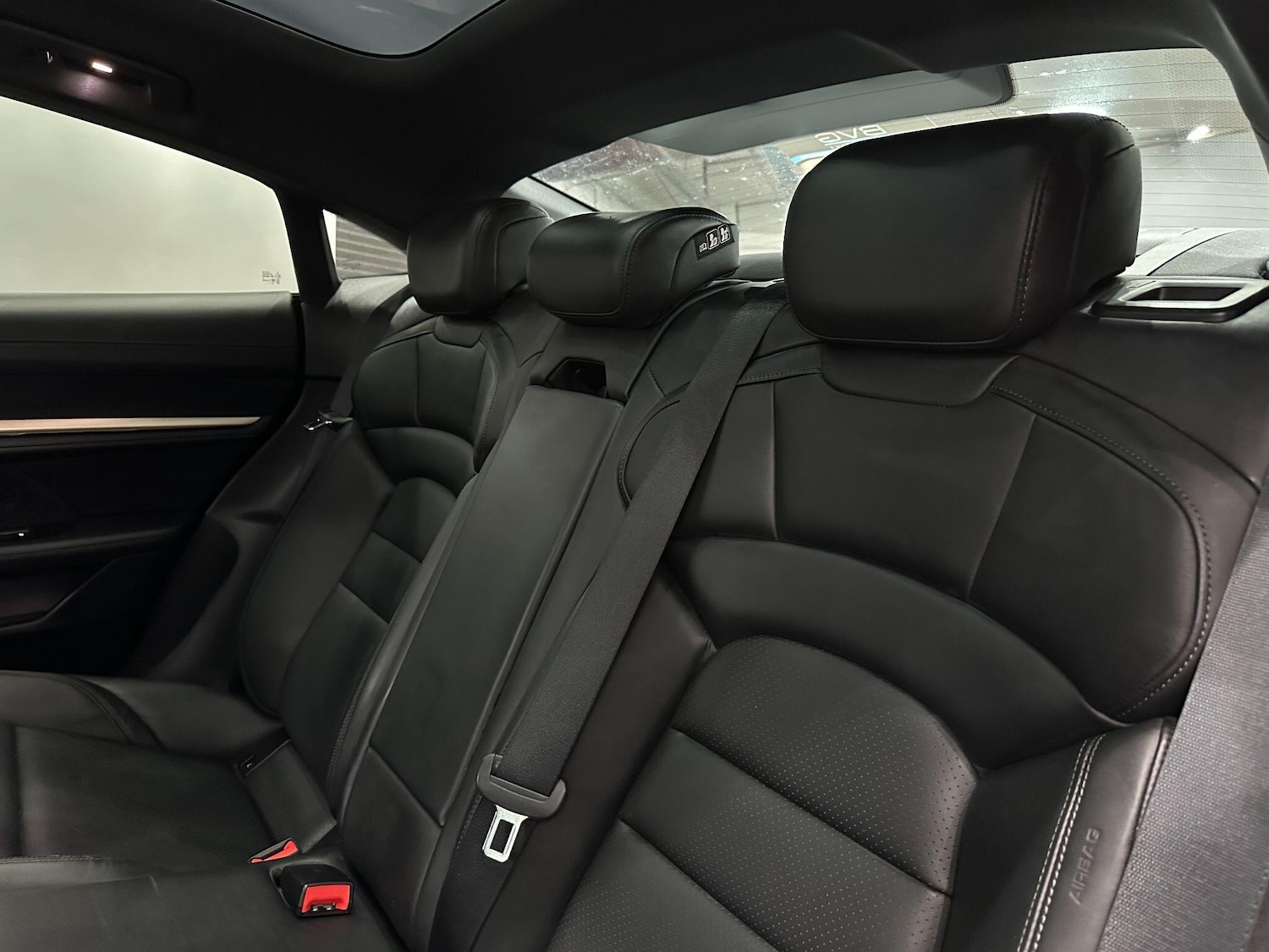 Used Porsche Taycan 2020 for sale - 76633039: Photo 83