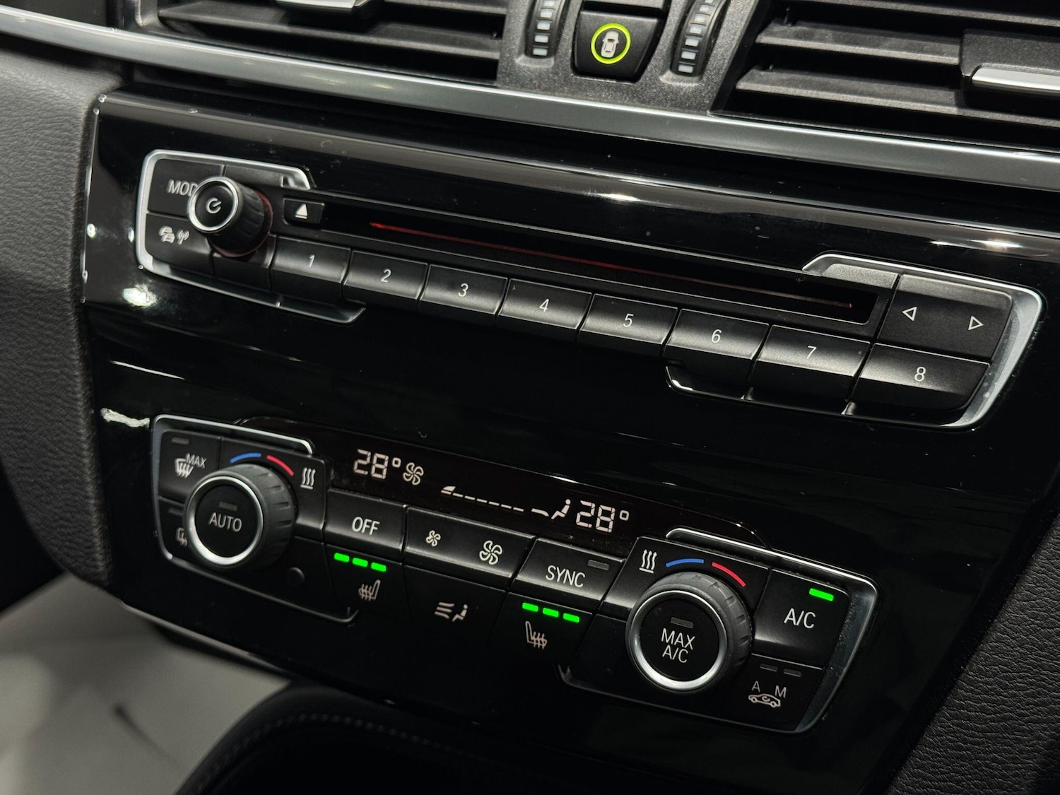 Used BMW X1 2015 for sale - 77330908: Photo 39