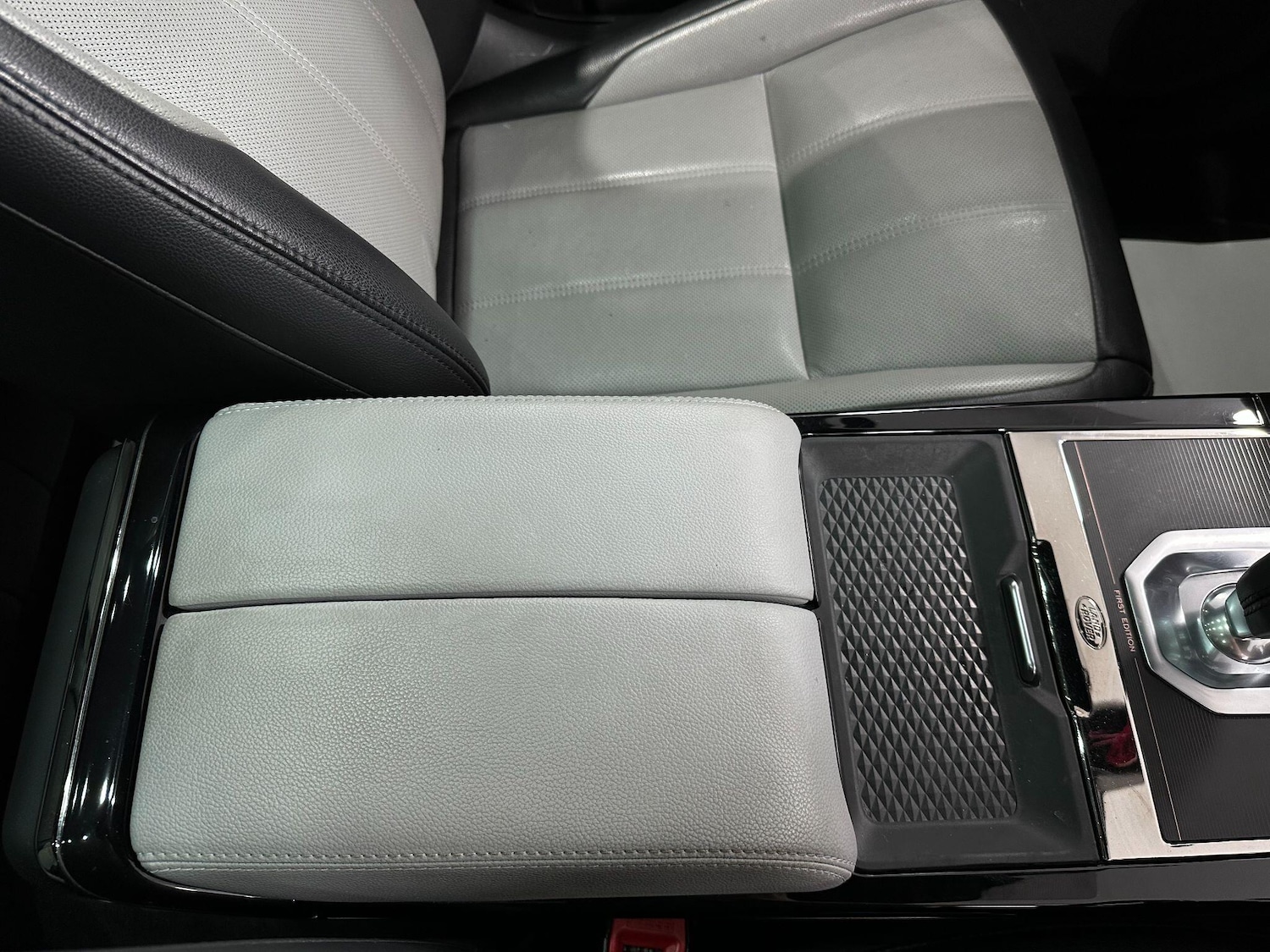 Used Land Rover Range Rover Evoque 2019 for sale - 76294957: Photo 43