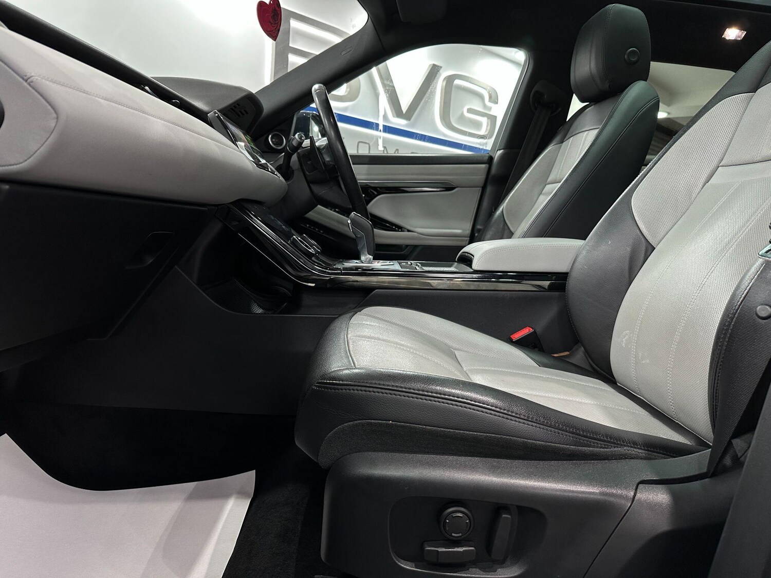 Used Land Rover Range Rover Evoque 2019 for sale - 76294957: Photo 52