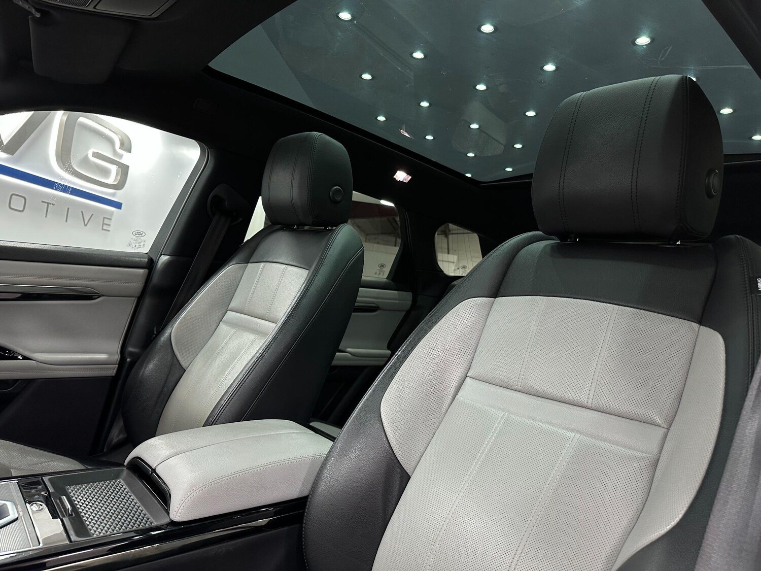 Used Land Rover Range Rover Evoque 2019 for sale - 76294957: Photo 53