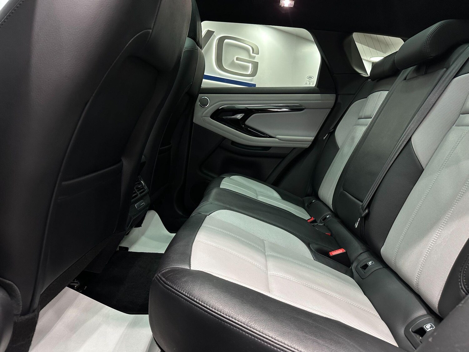 Used Land Rover Range Rover Evoque 2019 for sale - 76294957: Photo 55