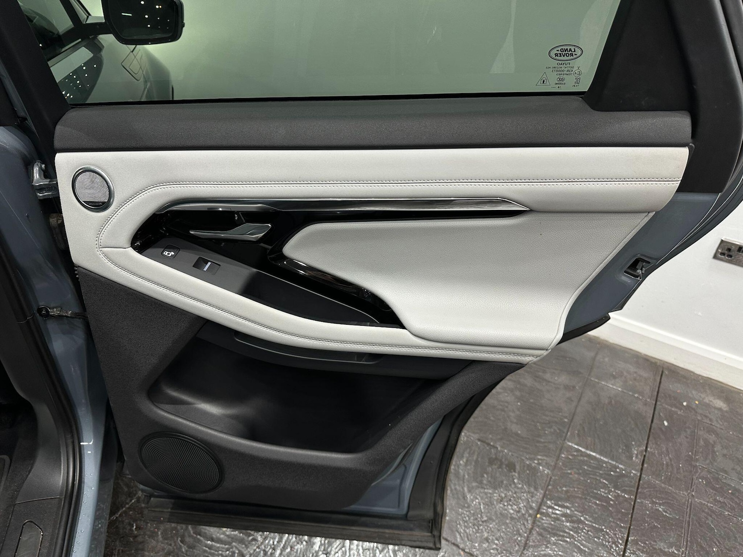 Used Land Rover Range Rover Evoque 2019 for sale - 76294957: Photo 57