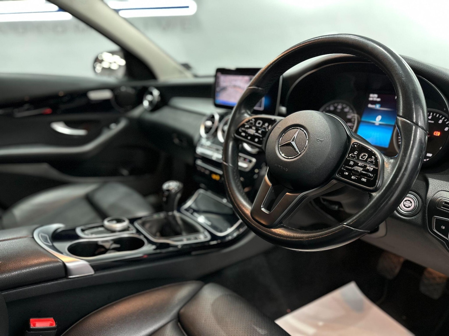 Used Mercedes-Benz C Class 2019 for sale - 76965188: Photo 32