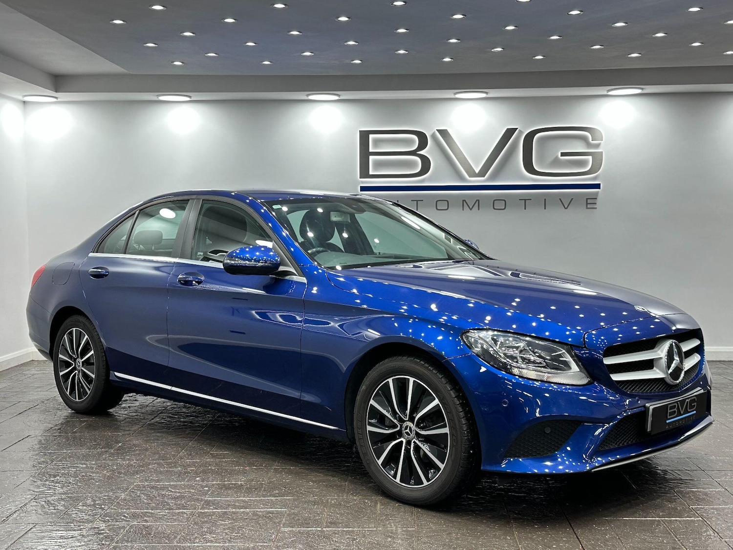 Used Mercedes-Benz C Class 2019 for sale - 76965188: Photo 4