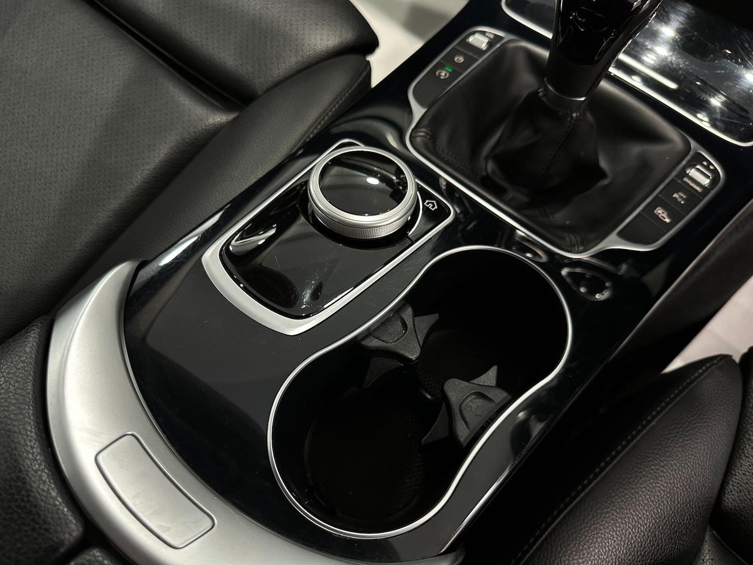 Used Mercedes-Benz C Class 2019 for sale - 76965188: Photo 46