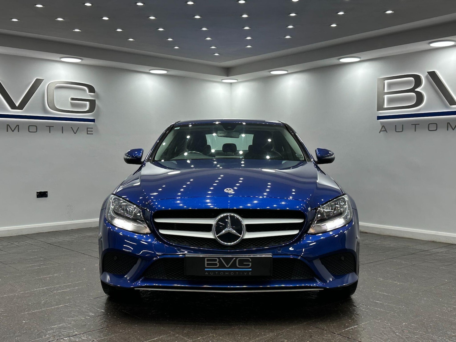 Used Mercedes-Benz C Class 2019 for sale - 76965188: Photo 5
