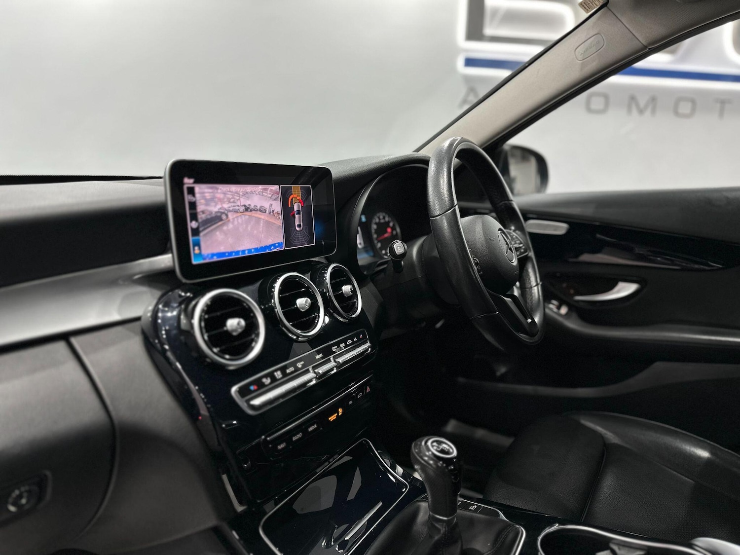 Used Mercedes-Benz C Class 2019 for sale - 76965188: Photo 53