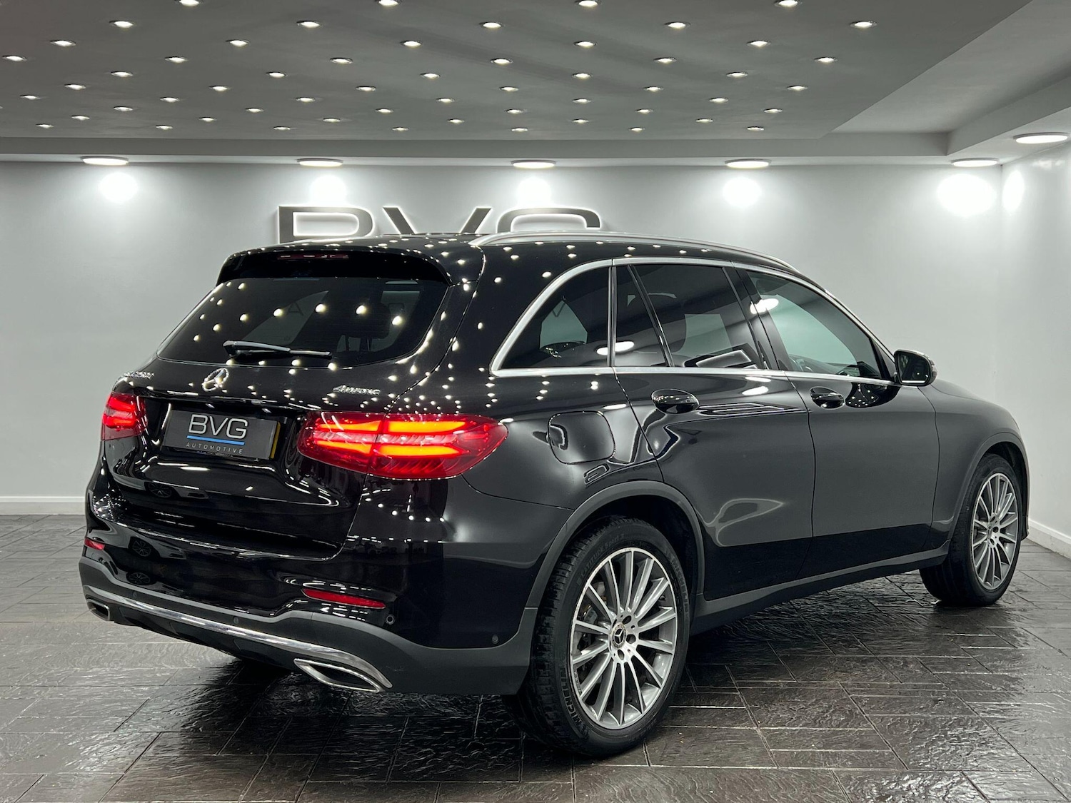Used Mercedes-Benz GLC 2018 for sale - 76572271: Photo 12