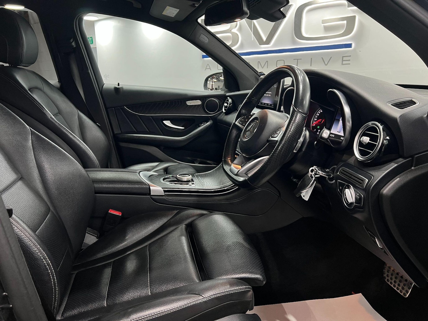 Used Mercedes-Benz GLC 2018 for sale - 76572271: Photo 27