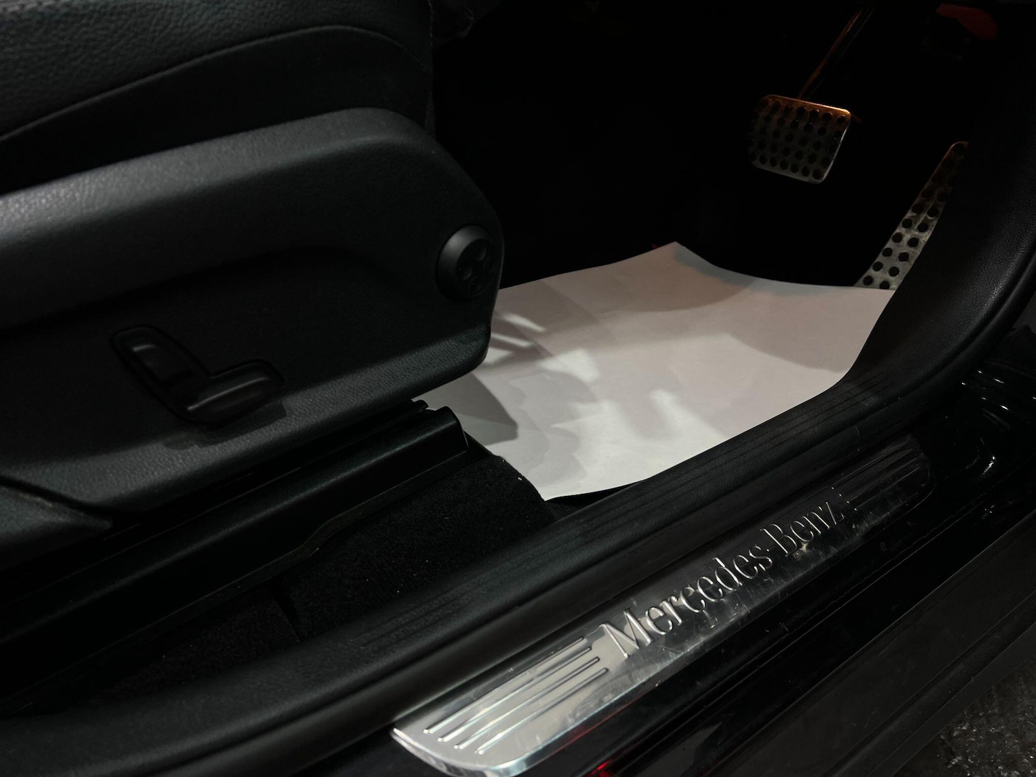 Used Mercedes-Benz GLC 2018 for sale - 76572271: Photo 29