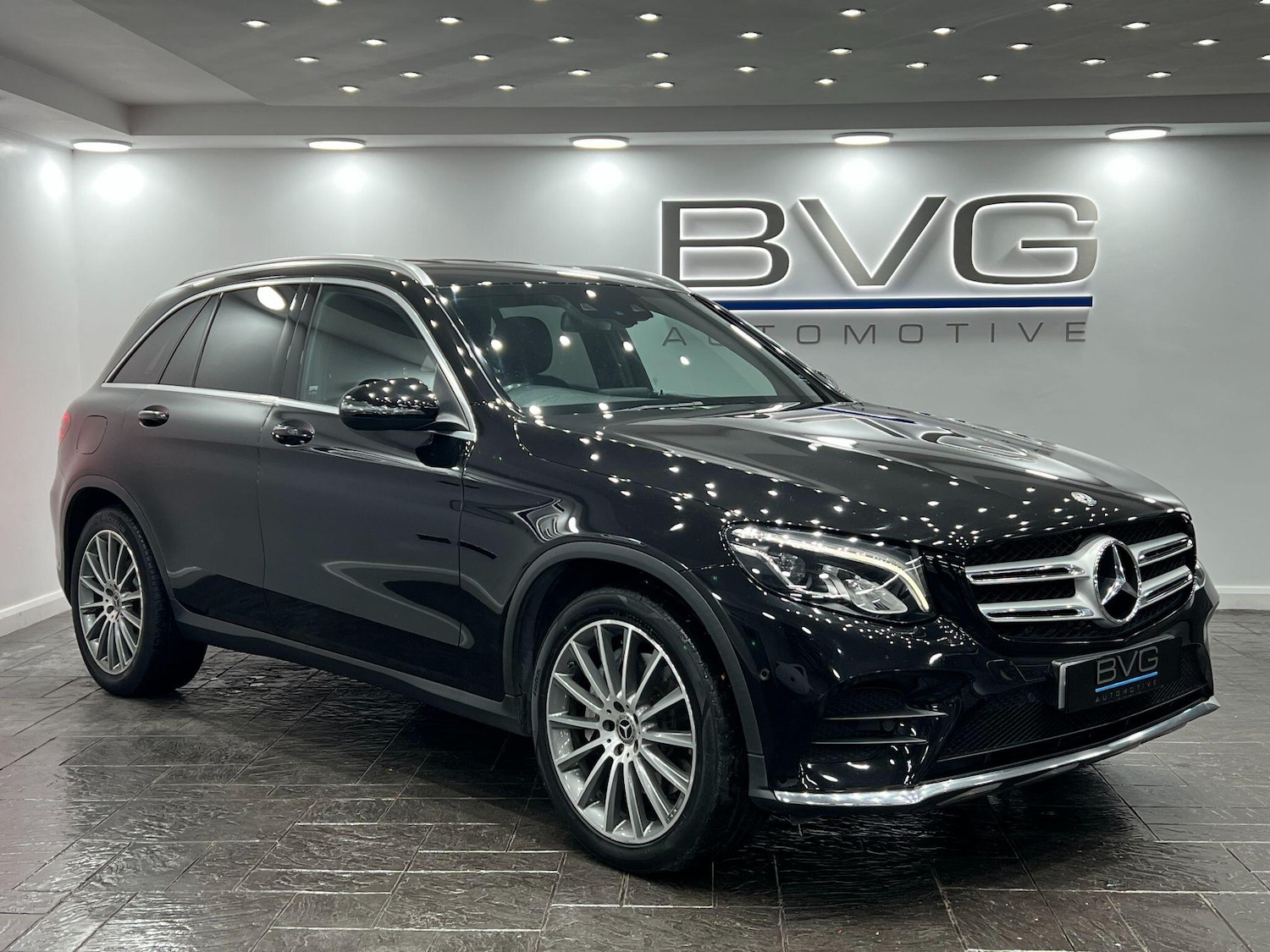 Used Mercedes-Benz GLC 2018 for sale - 76572271: Photo 4