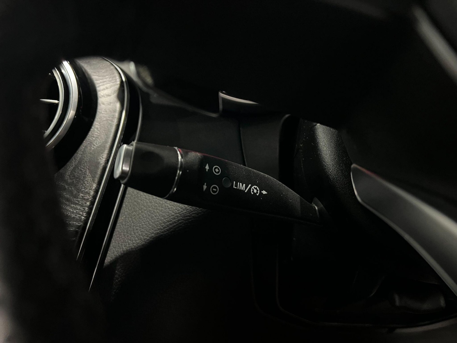 Used Mercedes-Benz GLC 2018 for sale - 76572271: Photo 53