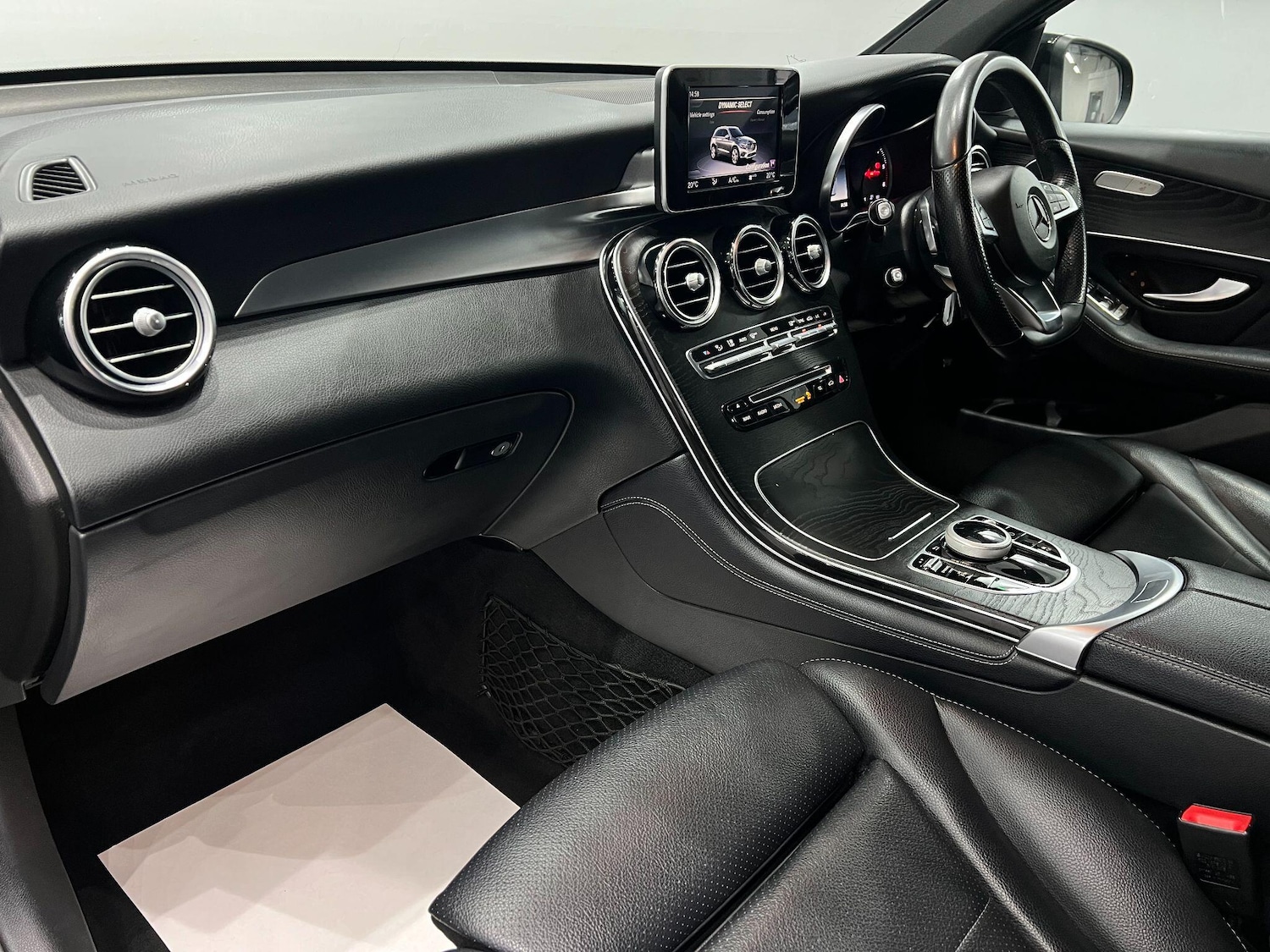 Used Mercedes-Benz GLC 2018 for sale - 76572271: Photo 59