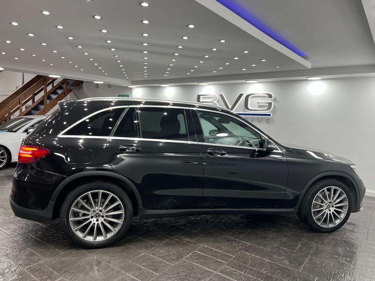 Used Mercedes-Benz GLC 2018 for sale - 76572271: Photo 8