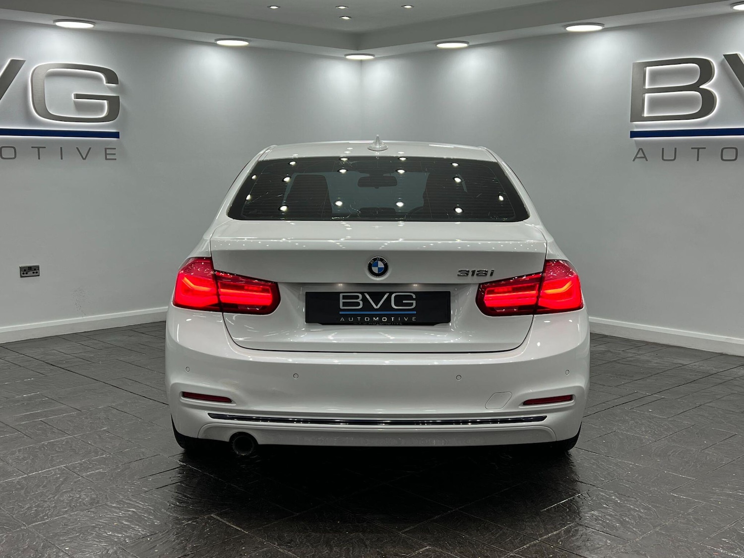 Used BMW 3 Series 2016 for sale - 76584898: Photo 10