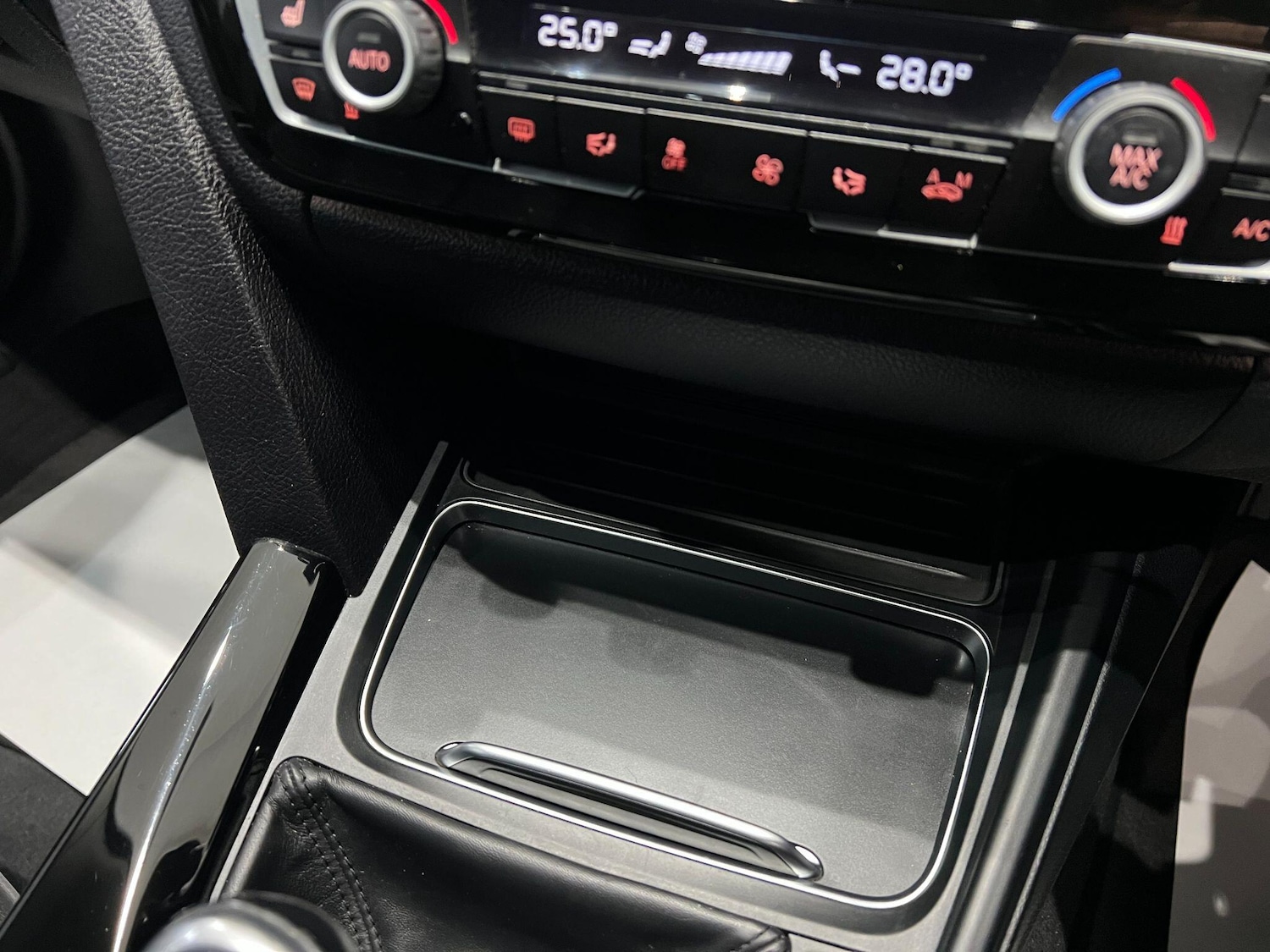 Used BMW 3 Series 2016 for sale - 76584898: Photo 34