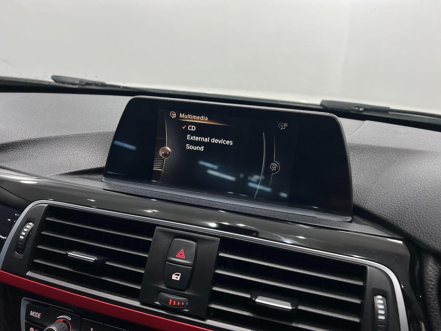 Used BMW 3 Series 2016 for sale - 76584898: Photo 38