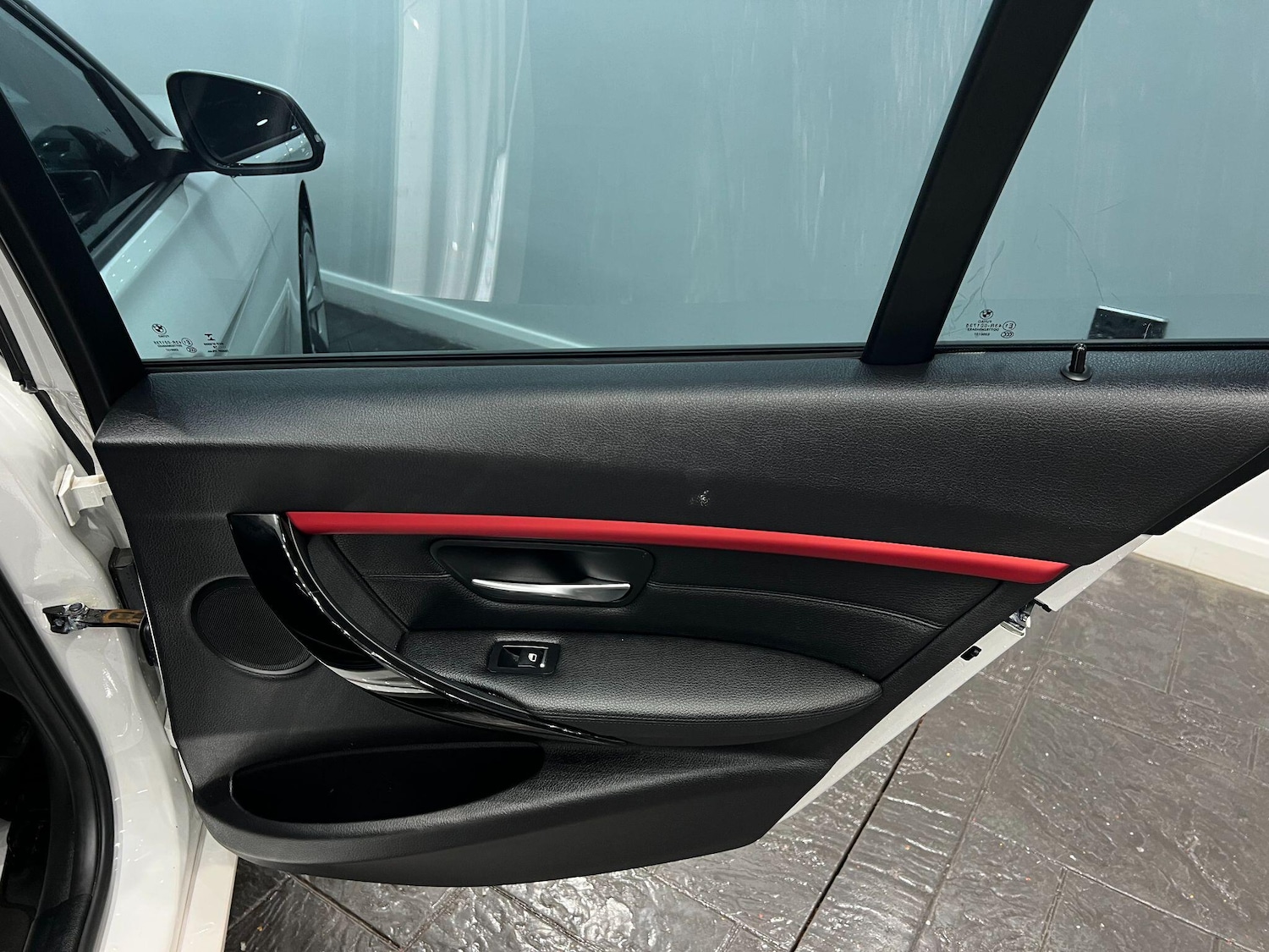 Used BMW 3 Series 2016 for sale - 76584898: Photo 59