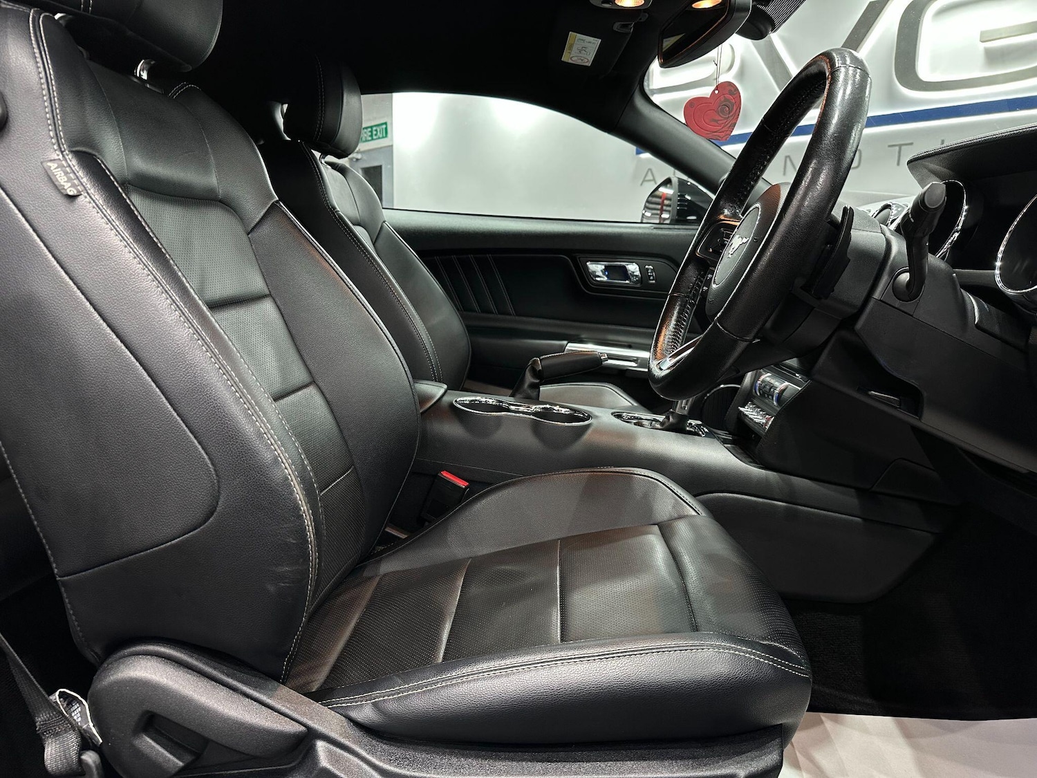 Used Ford Mustang 2017 for sale - 76499075: Photo 26