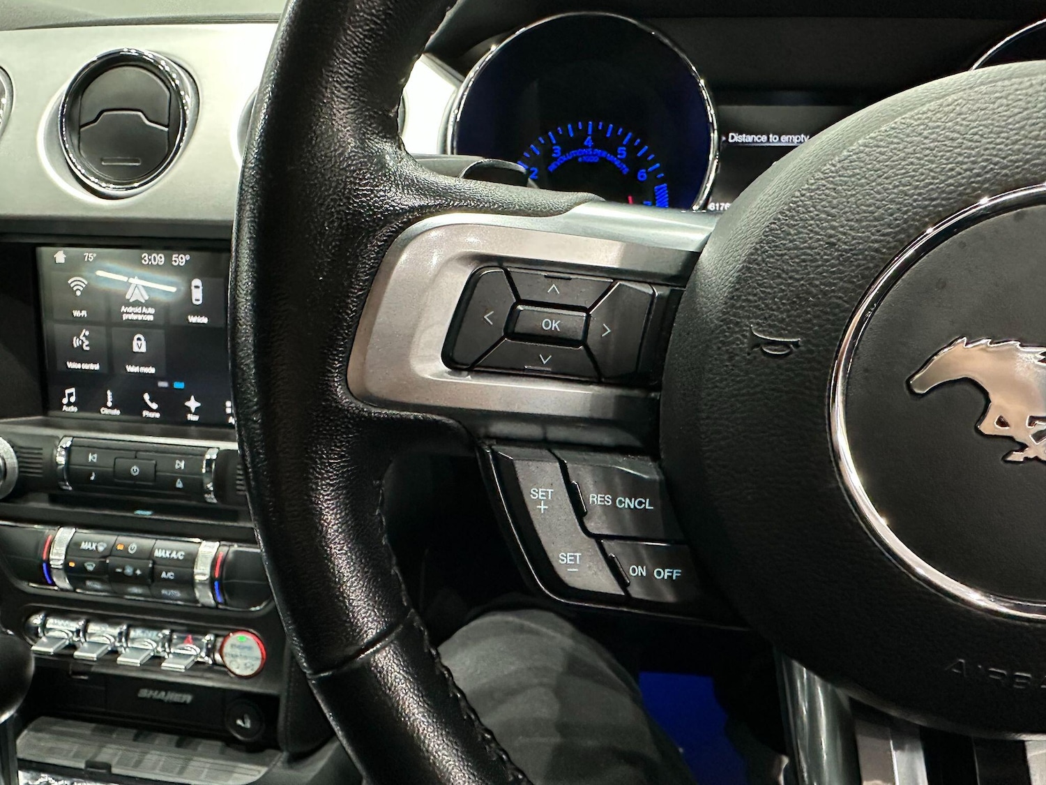 Used Ford Mustang 2017 for sale - 76499075: Photo 49