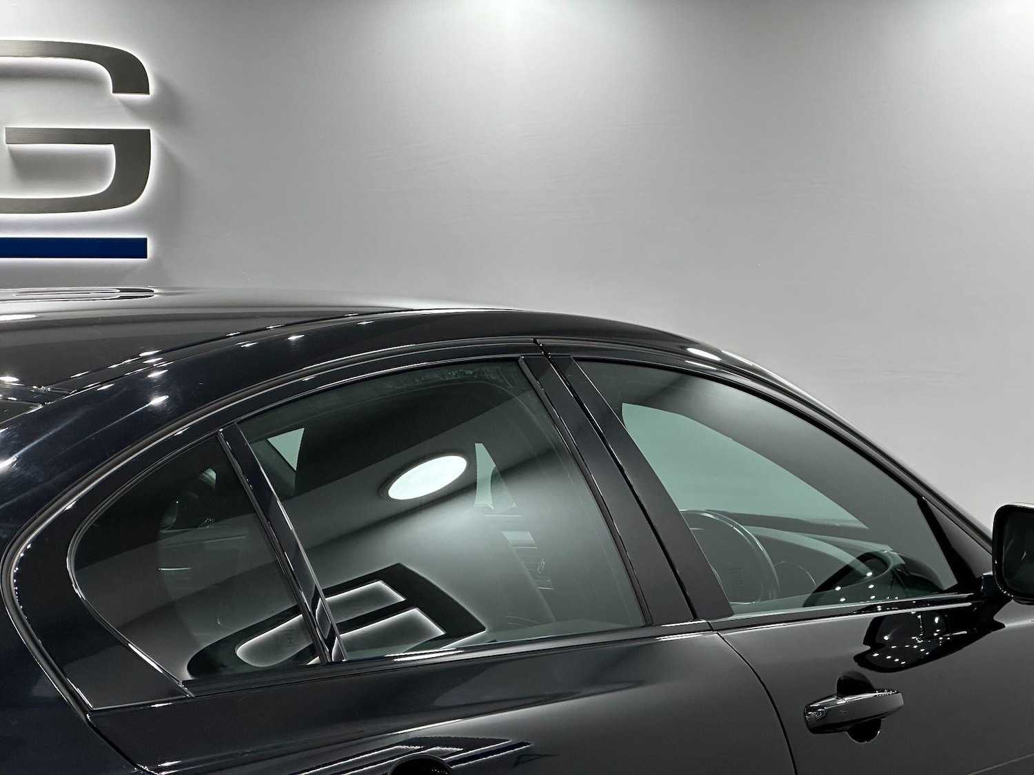 Used Jaguar XE 2018 for sale - 76122330: Photo 20