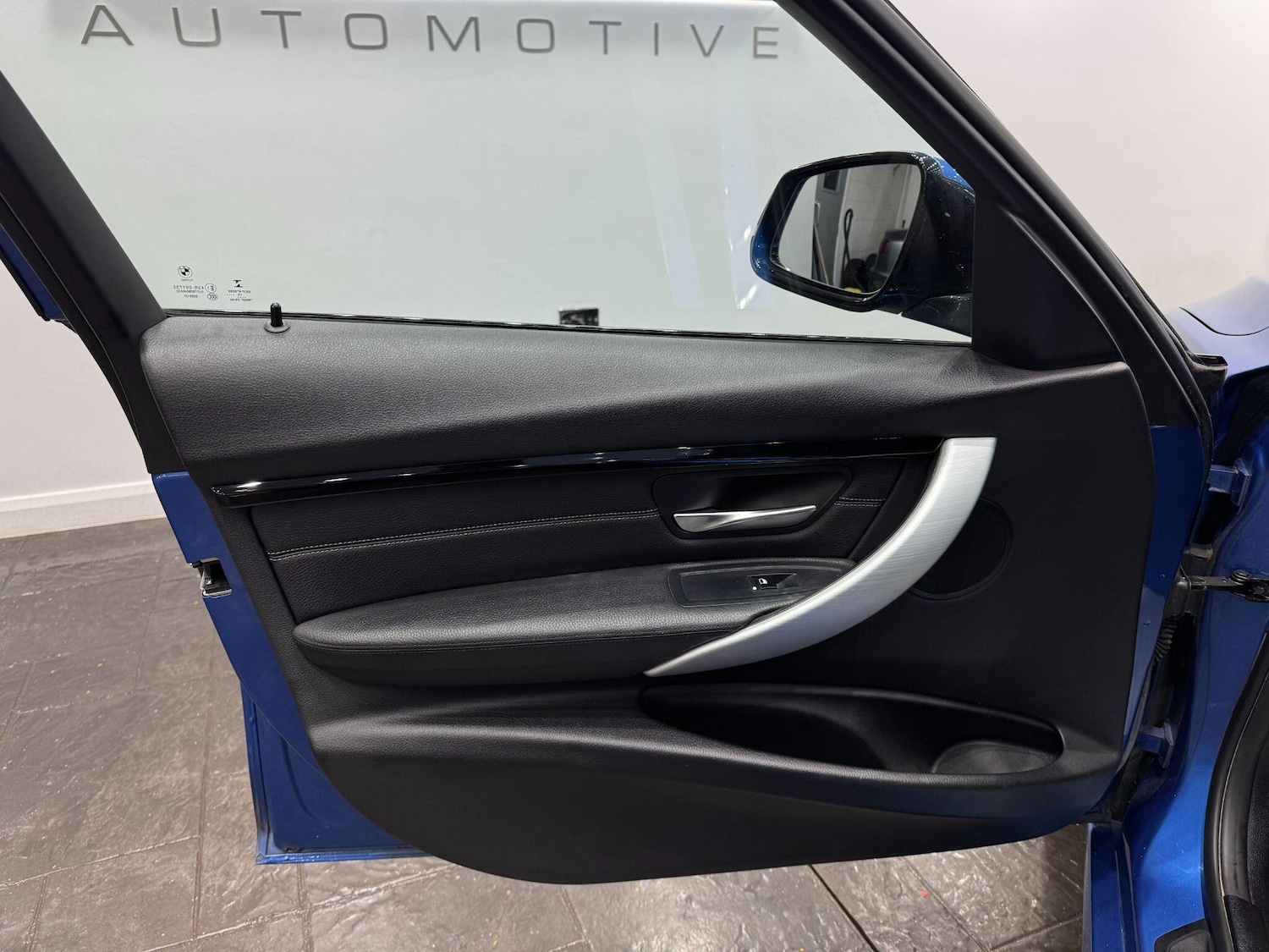 Used BMW 3 Series 2016 for sale - 77646746: Photo 46