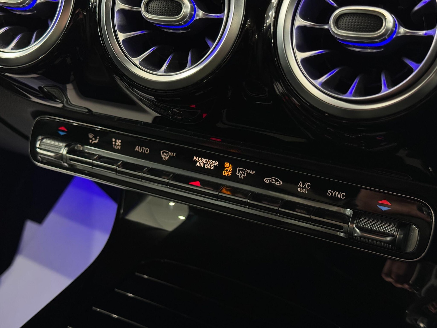 Used Mercedes-Benz CLA 2019 for sale - 77331259: Photo 45