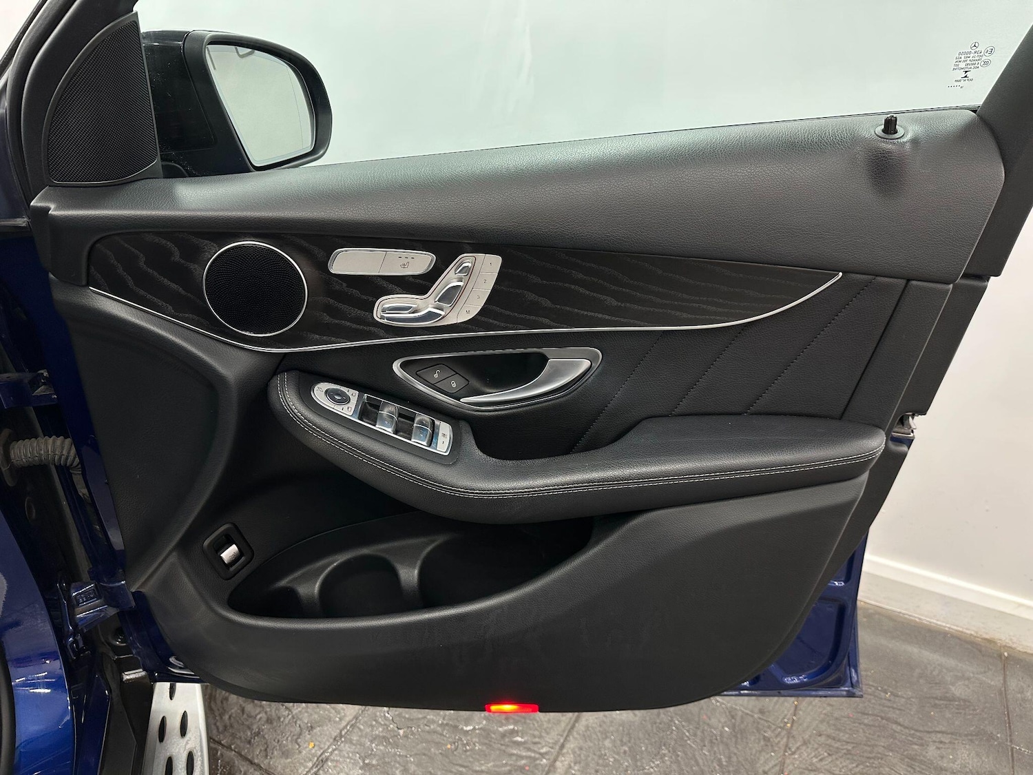 Used Mercedes-Benz GLC 2016 for sale - 76666754: Photo 27