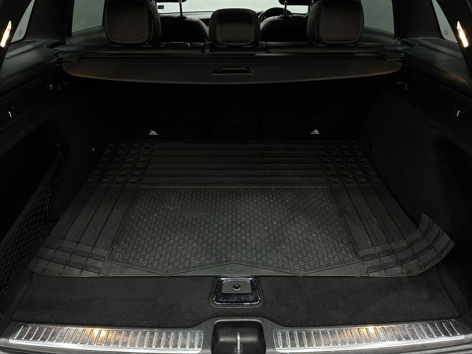 Used Mercedes-Benz GLC 2016 for sale - 76666754: Photo 65